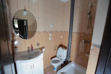 Фото номера Двухместный номер эконом-класса с 1 кроватью Гостевой дом Casa Lucian г. Дубова 17