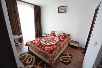 Фото номера Двухместный номер эконом-класса с 1 кроватью Гостевой дом Casa Lucian г. Дубова 7