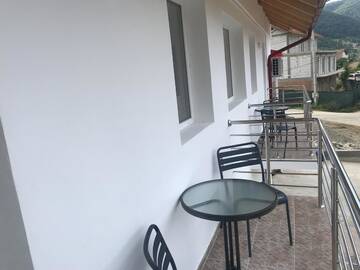Фото номера Дом с 4 спальнями Дома для отпуска Casa Panoramic г. Дубова 7