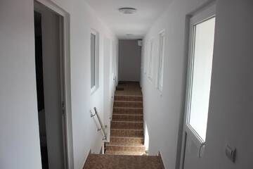 Фото номера Дом с 4 спальнями Дома для отпуска Casa Panoramic г. Дубова 12