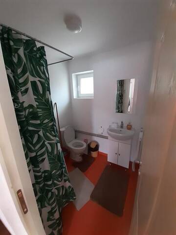Фото номера Дом с 4 спальнями Дома для отпуска Casa Panoramic г. Дубова 13
